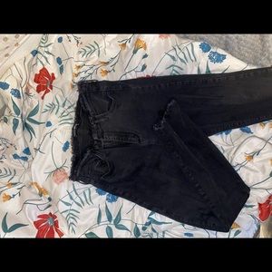 Fashion Nova Black Skinny jeans